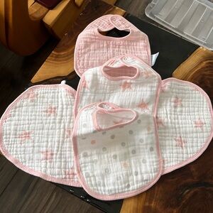 Aden + Anais - Baby Girl Bib Set